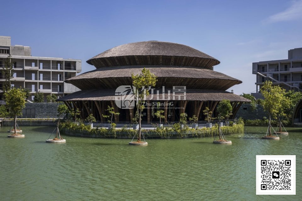 五、Vedana 竹穹顶餐厅:酒店空间里的生态建筑记忆点